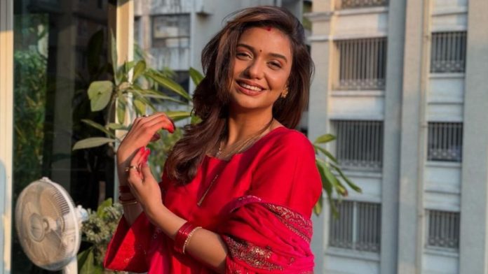 Divya Agarwal Sparks Marriage Rumors with Shocking 'Wapas Shaadi' Comment