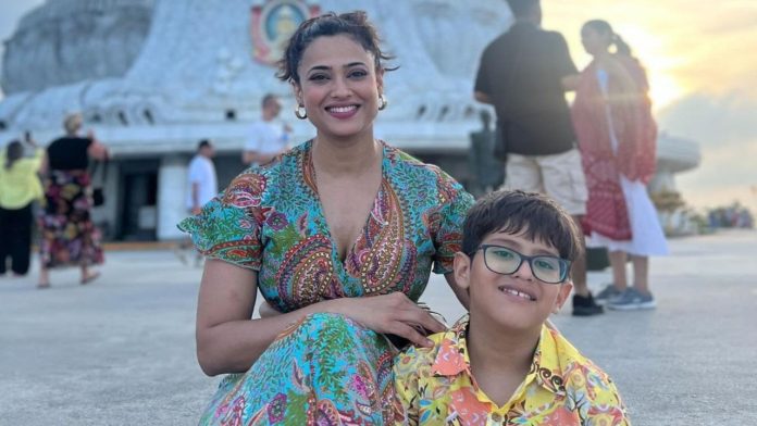 Shweta Tiwari Rocks Comfy Style with Son Reyansh at Airport