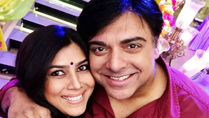 Ram Kapoor Recalls Intimate Scene with Sakshi Tanwar in Bade Achhe Lagte Hain