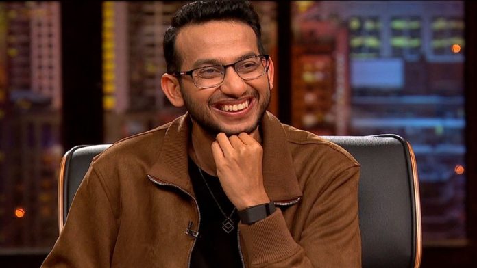 Shark Tank India 4: Ritesh Agarwal Backs 12th Pass Entrepreneur Despite Others' Rejection