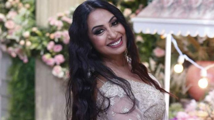 Kashmera Shah Splurges on Luxurious Gift Worth Rs 40 Lakhs! See What She Bought